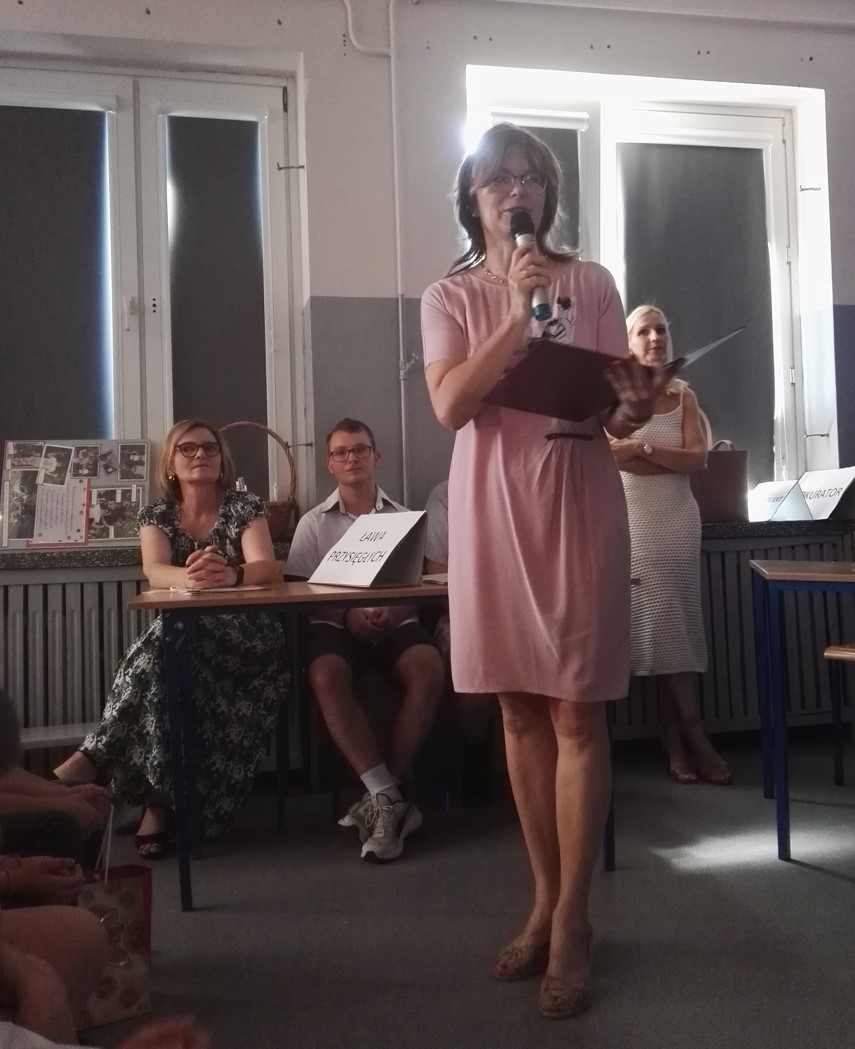Uroczyste zakończenie roku szkolnego 2021/2022 – zdjęcie 1