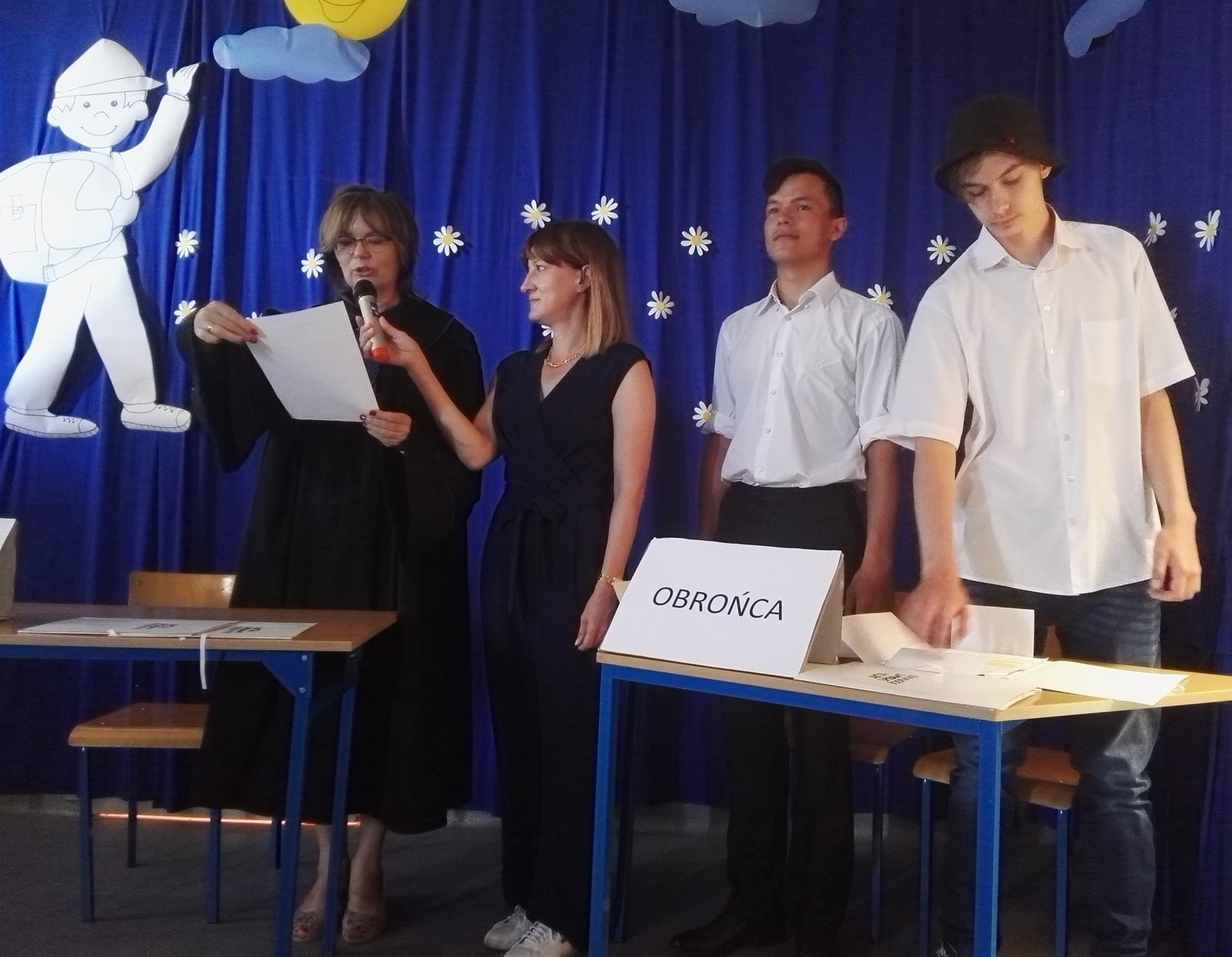 Uroczyste zakończenie roku szkolnego 2021/2022 – zdjęcie 12
